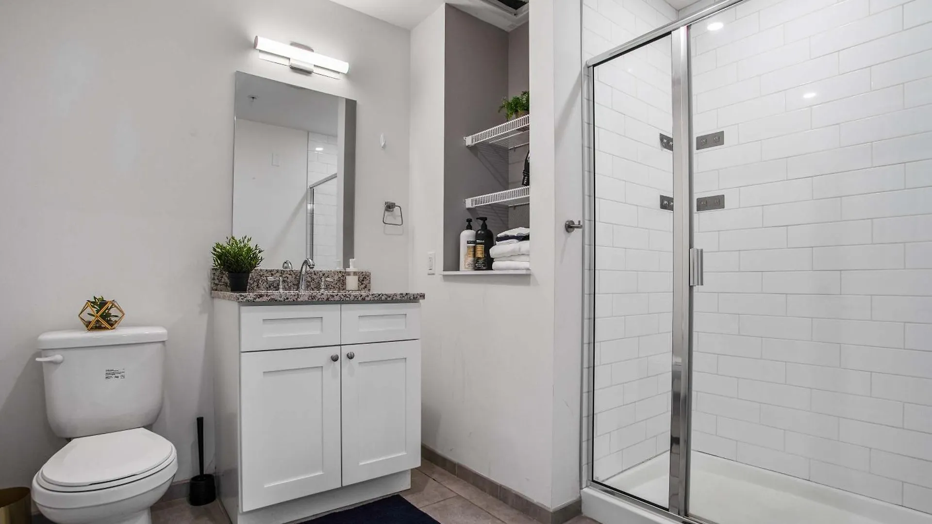 CozySuites Stunning 1BR in Downtown Pitts #24 Pittsburgh 0*,