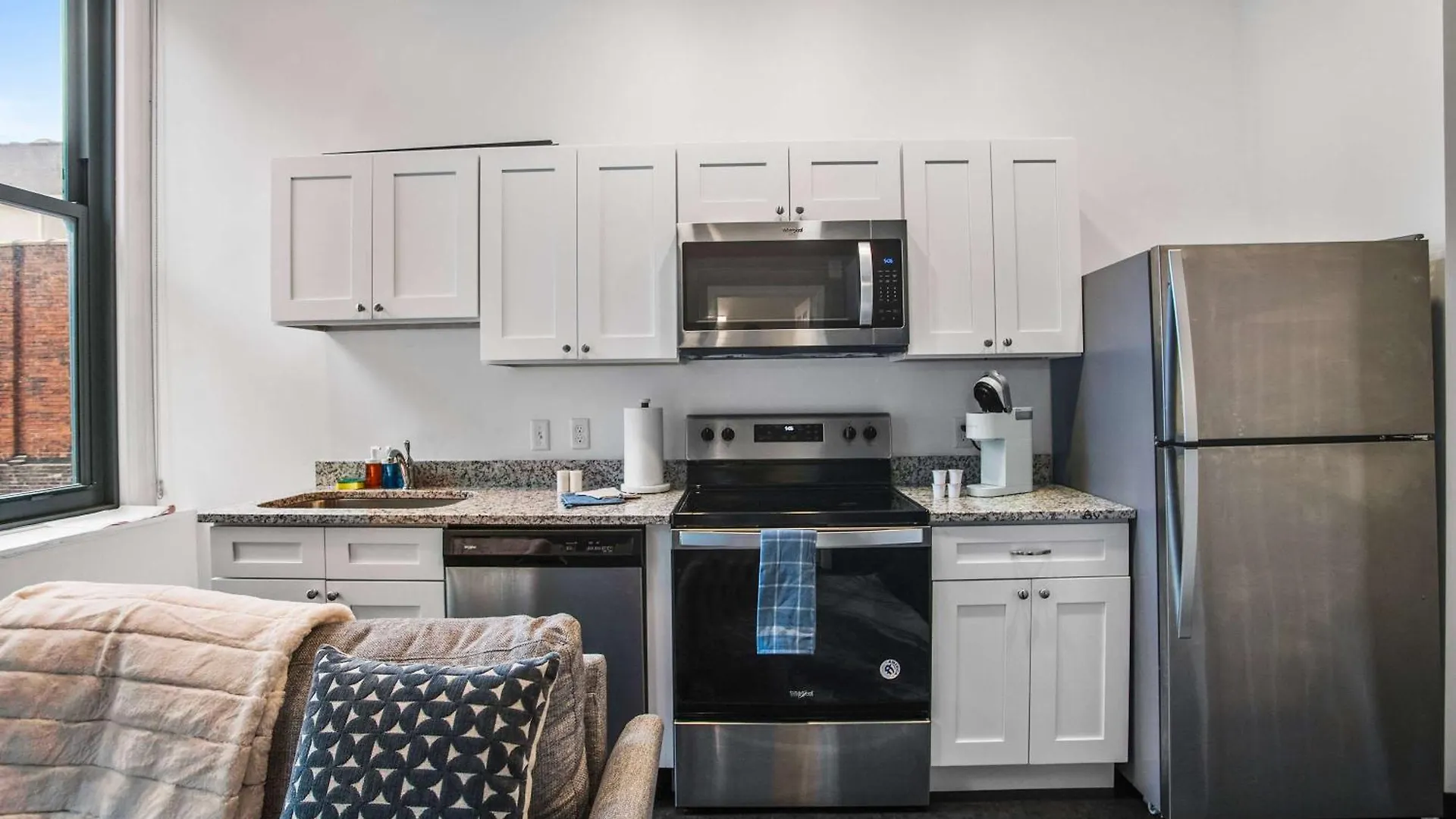 Apartment CozySuites Stunning 1BR in Downtown Pitts #24 Pittsburgh